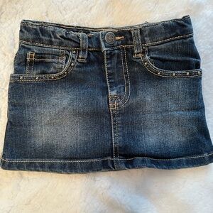 Adorable denim skirt